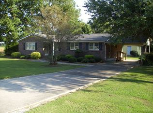 3642 E State Highway 24, Beulaville, NC 28518