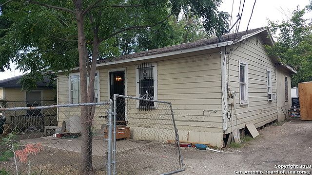 1st image of 272 N San Joaquin Ave
