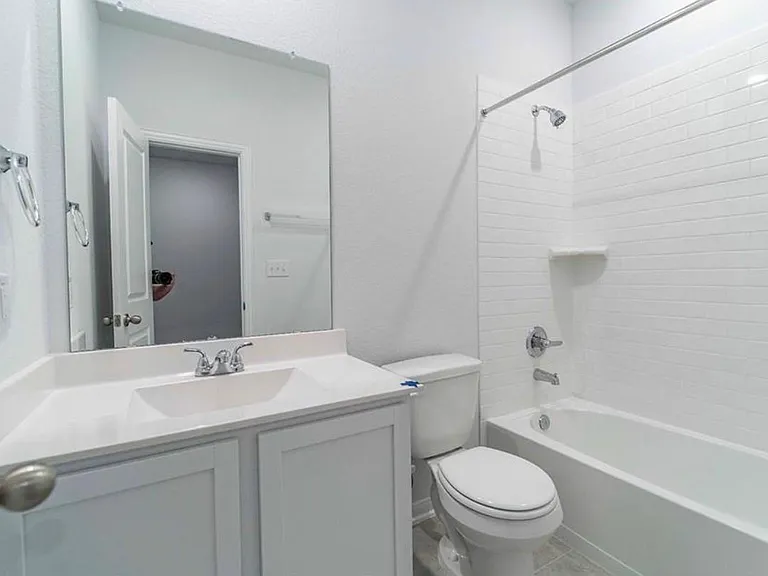 14397 High Hill Dr — Photo 5