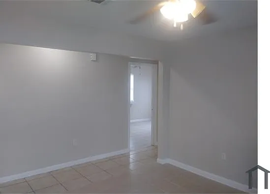 2 bed, $1,400 — Photo 3