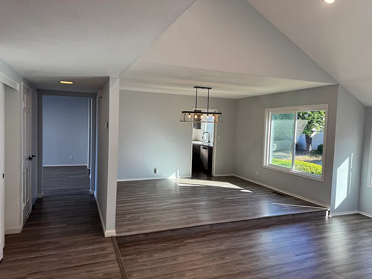 14 Cypress Ct — Photo 7