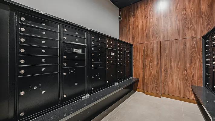 Rented by Nooklyn NYC LLC | media 43