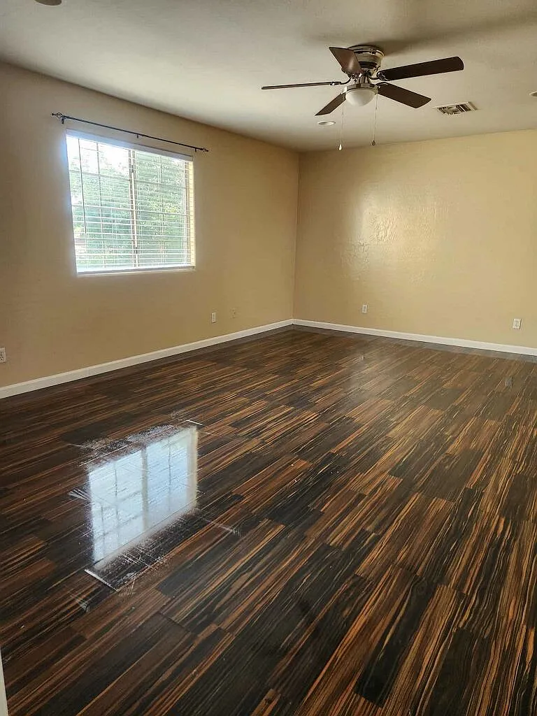 1731 E. Cambridge Avenue - 1 — Photo 3