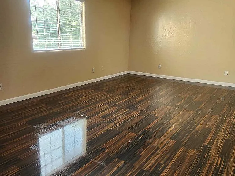 1731 E Cambridge Ave #1 — Photo 3