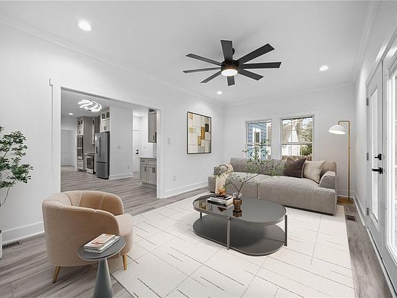 3rd image of 2064 Cedar Rd