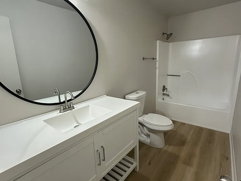1822 Meadowland Ln #B — Photo 1