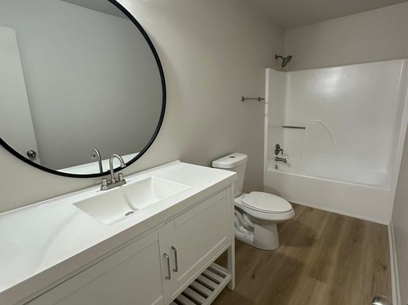 1822 Meadowland Ln APT B
