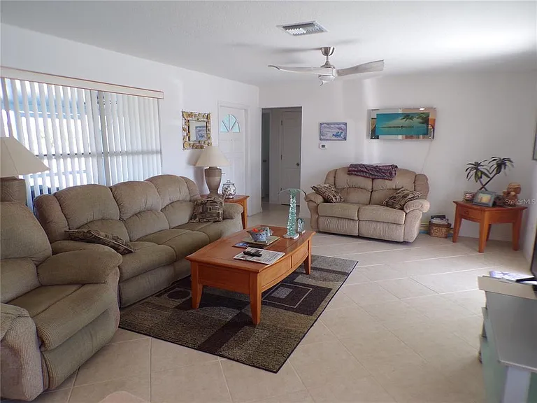 27097 Omni Ln — Photo 5