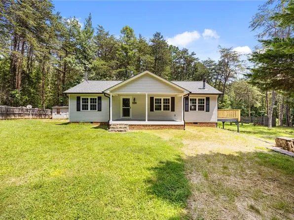 284 Turkey Ridge Trl, Yanceyville, NC 27379