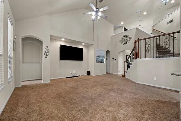 15818 Mossy Shores Ct — Photo 3