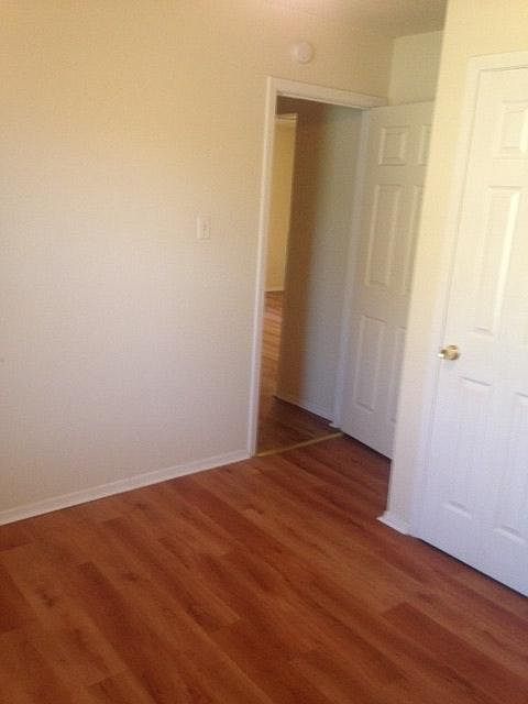 2nd image of 202 E Sycamore Ln APT D