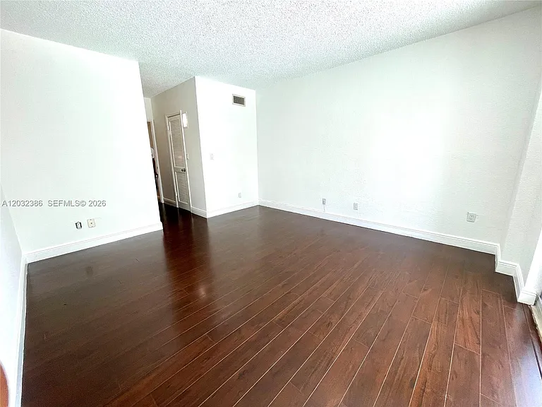 19390 Collins Ave #316 — Photo 25