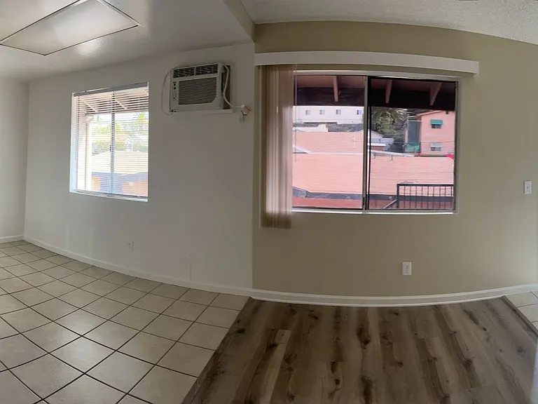 5140 Oakland St — Photo 1