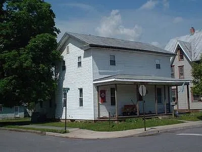 601 Ash St photo 1