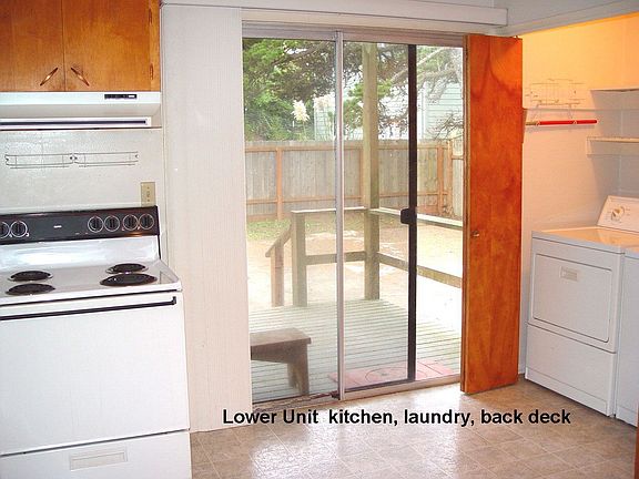 Lower unit Kitchn & utility