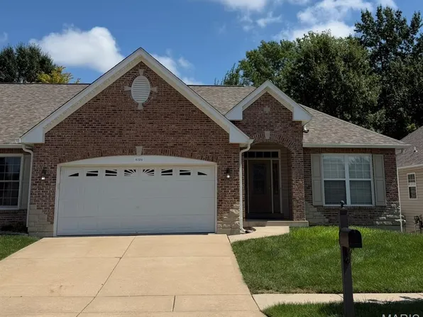 4124 Shepherds Hill Cir, Saint Peters, MO 63304
