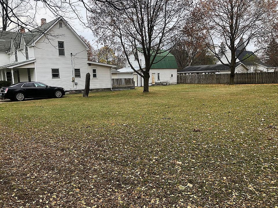2nd image of 340 N Arcade St