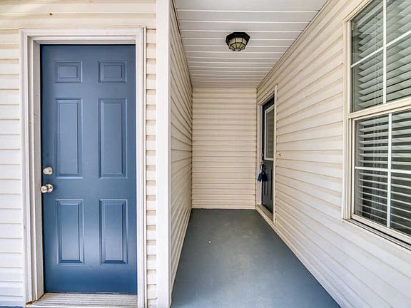3rd image of 6712 Water Lilly Way
