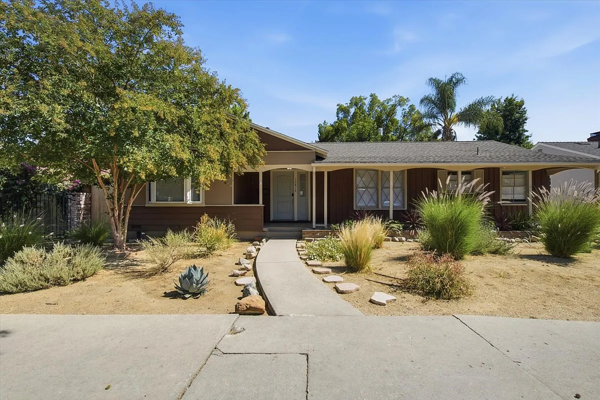 3 bed, 1473 sqft, $5,295 — Photo 1