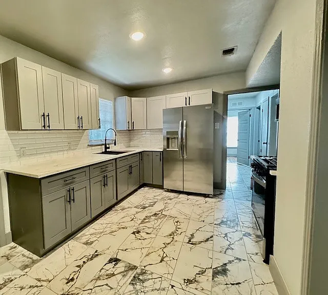 527 Saratoga Dr #B — Photo 1