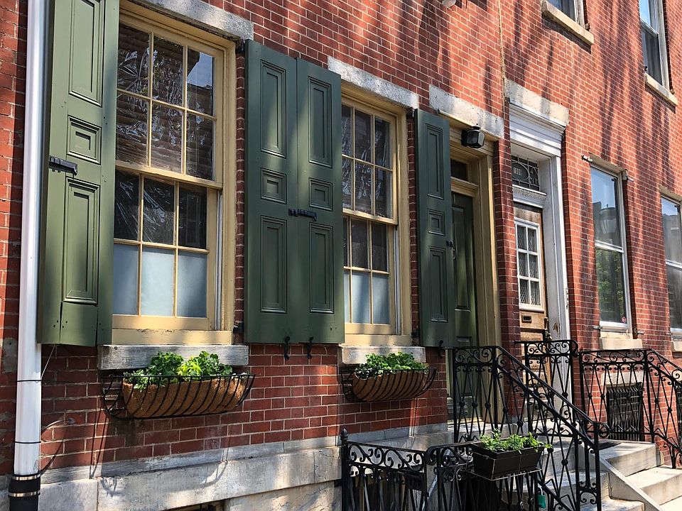 1st image of 1011 Pine St #A