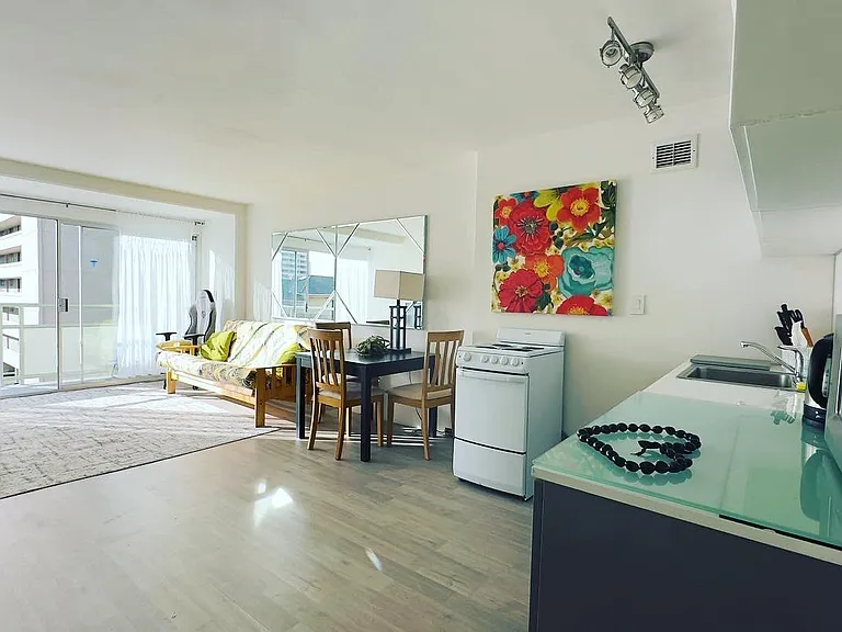 445 Kaiolu St #809 — Photo 15