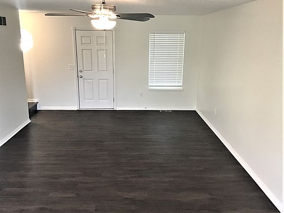 2nd image of 1705 Stewart Dr