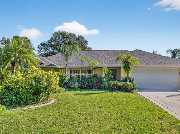 2230 Sierra Dr, New Smyrna Beach, FL 32168