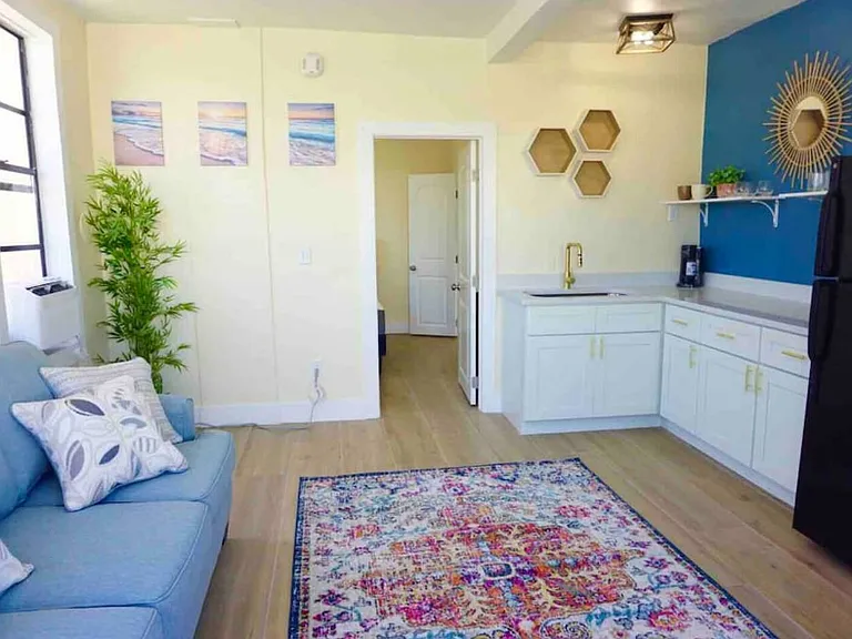 113 N Hollywood Ave #1 — Photo 4