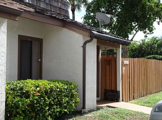 4236 Palm Bay Cir APT C, West Palm Beach, FL 33406
