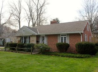 31507 Walker Rd, Bay Village, OH 44140