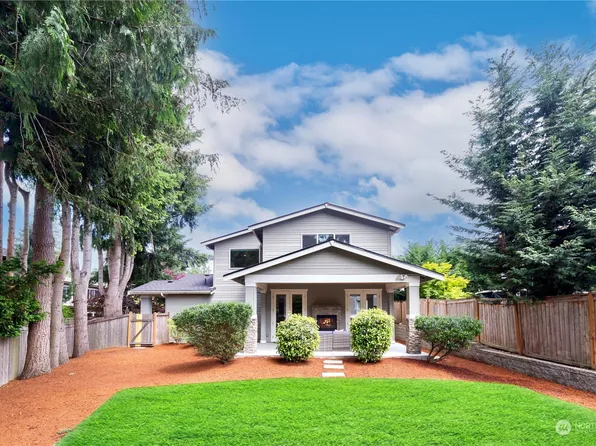 8033 124th Avenue NE, Kirkland, WA 98033