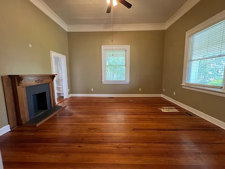 217 White Oak St — Photo 8
