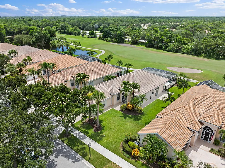 8485 SE Palm Hammock Ln — Photo 61