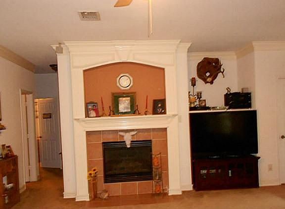 4th image of 10709 Gleneagles Ln