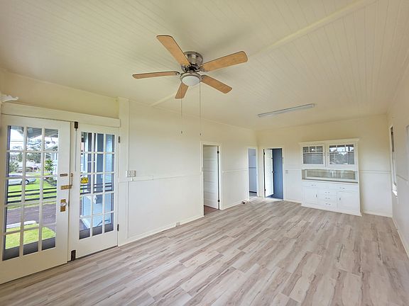 3rd image of 418A Kukuau St