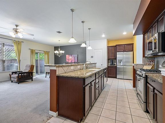 3rd image of 2629 Jacobson Dr