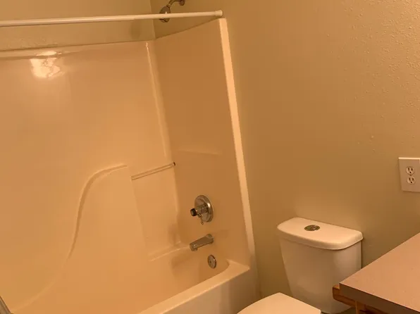 (undisclosed Address), Gresham, OR 97030