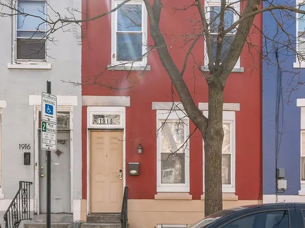 1918 Page St, Philadelphia, PA 19121