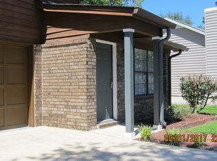 131 Hunt Club Ct, Savannah, GA 31406