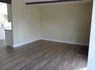7504 Sepulveda Blvd APT 102, Van Nuys, CA 91405