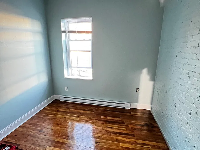886 Huntington Ave. — Photo 72