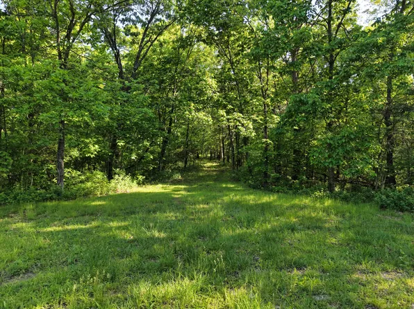 37-37 Richland Heights Rd, Fulton, MO 65251