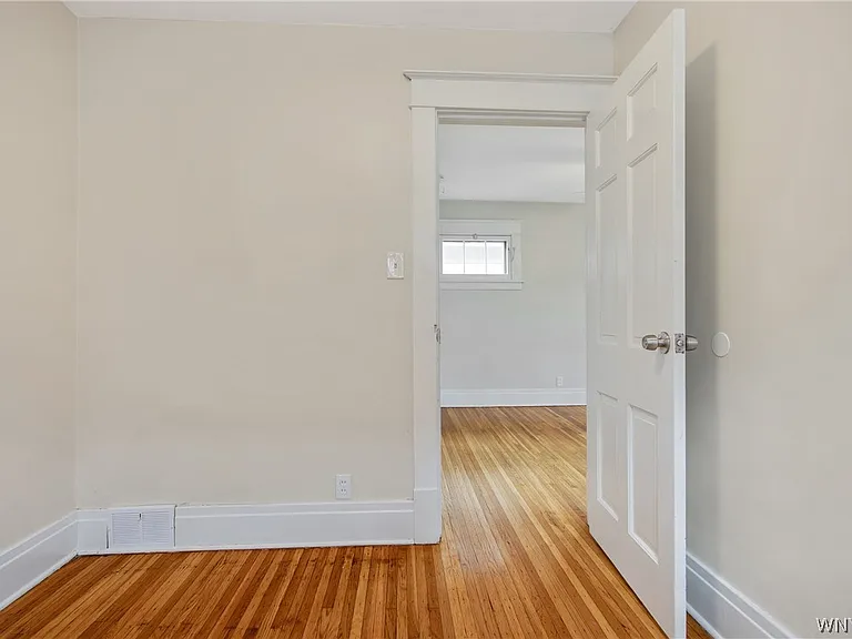 509 Hinman Ave #UPPER — Photo 15