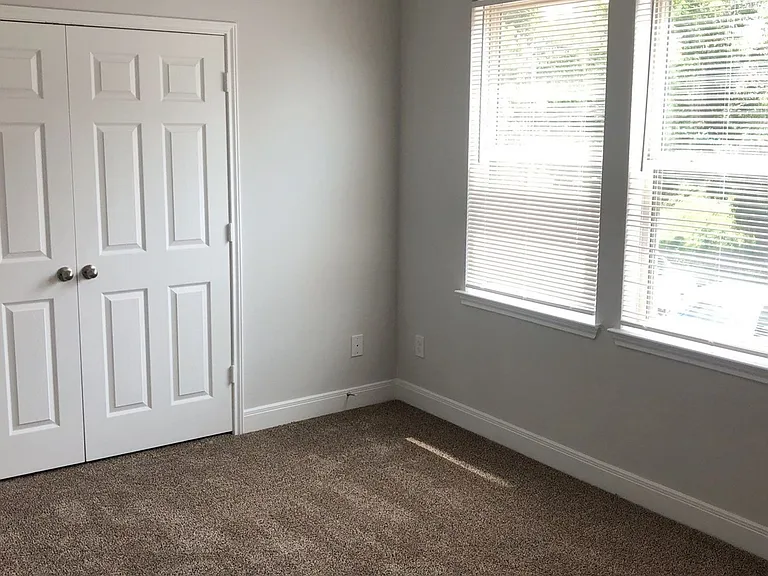 9218 Nyssa Street — Photo 8