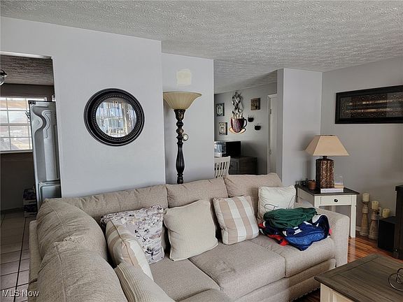 2nd image of 252 Harold Ln