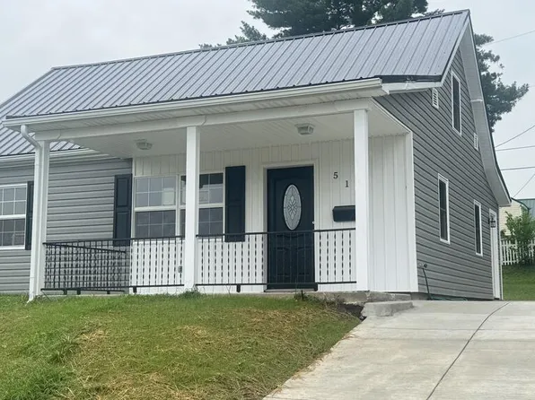 518 E 3rd St, Waverly, OH 45690