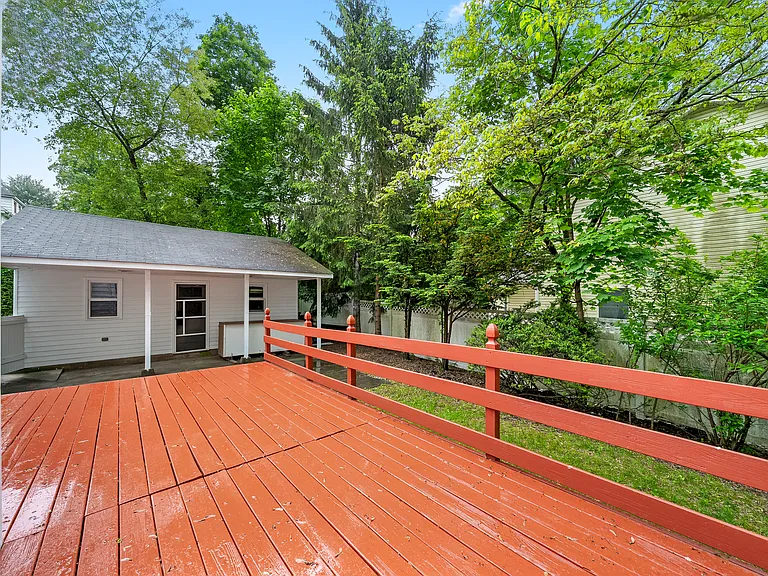 85 Serpentine Rd — Photo 30