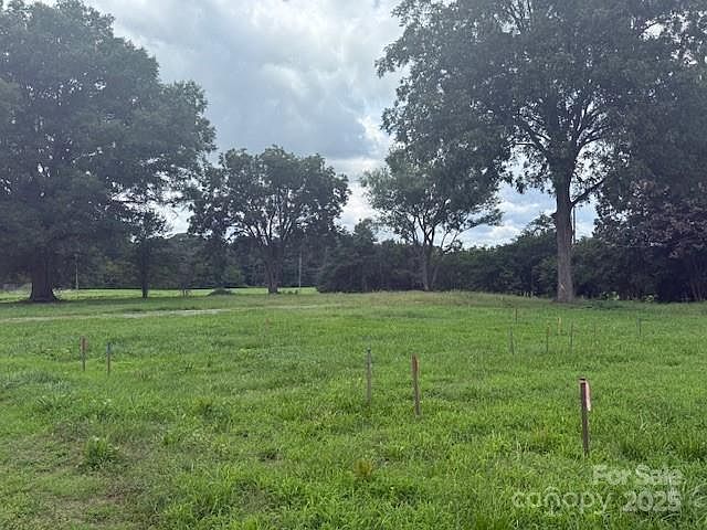 2nd image of 4112 McManus Rd #2