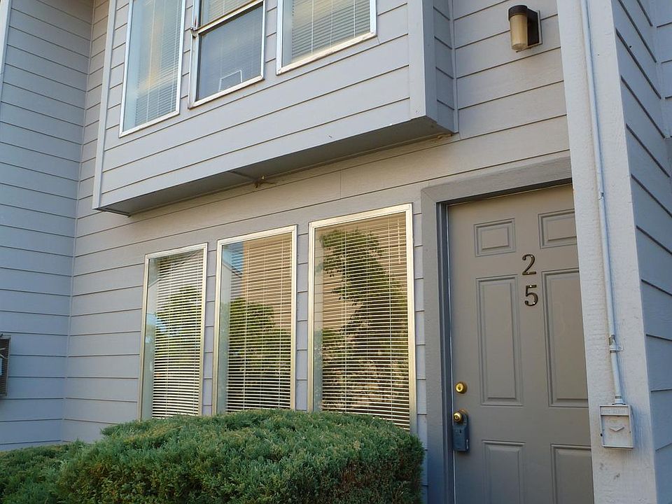 1st image of 1800 Crater Lake Ave APT 25